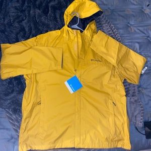 COLUMBIA YELLOW LIGHTWEIGHT RAINCOAT NWT